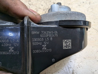 2019-2026 BMW X5 G05 Alarm Horns SET 7342945 OEM