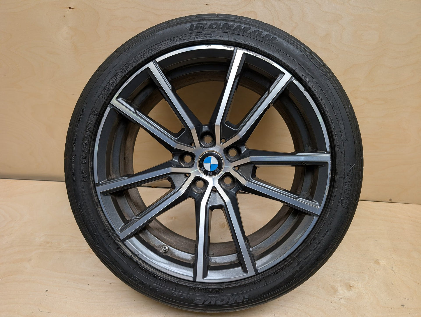 OEM BMW G20 G22 G23 G42 330 M340 FRONT Rim Wheel 18x7.5 ET25 V-spoke Style 780