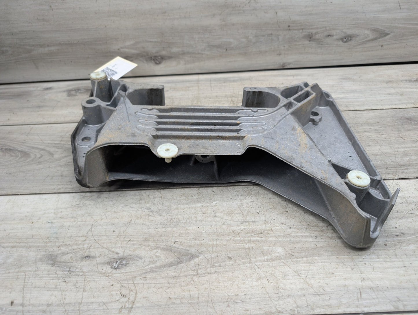 2018 - 2024 BMW X3 G01 Transmission Mount Bracket 9485331 B46B20O1