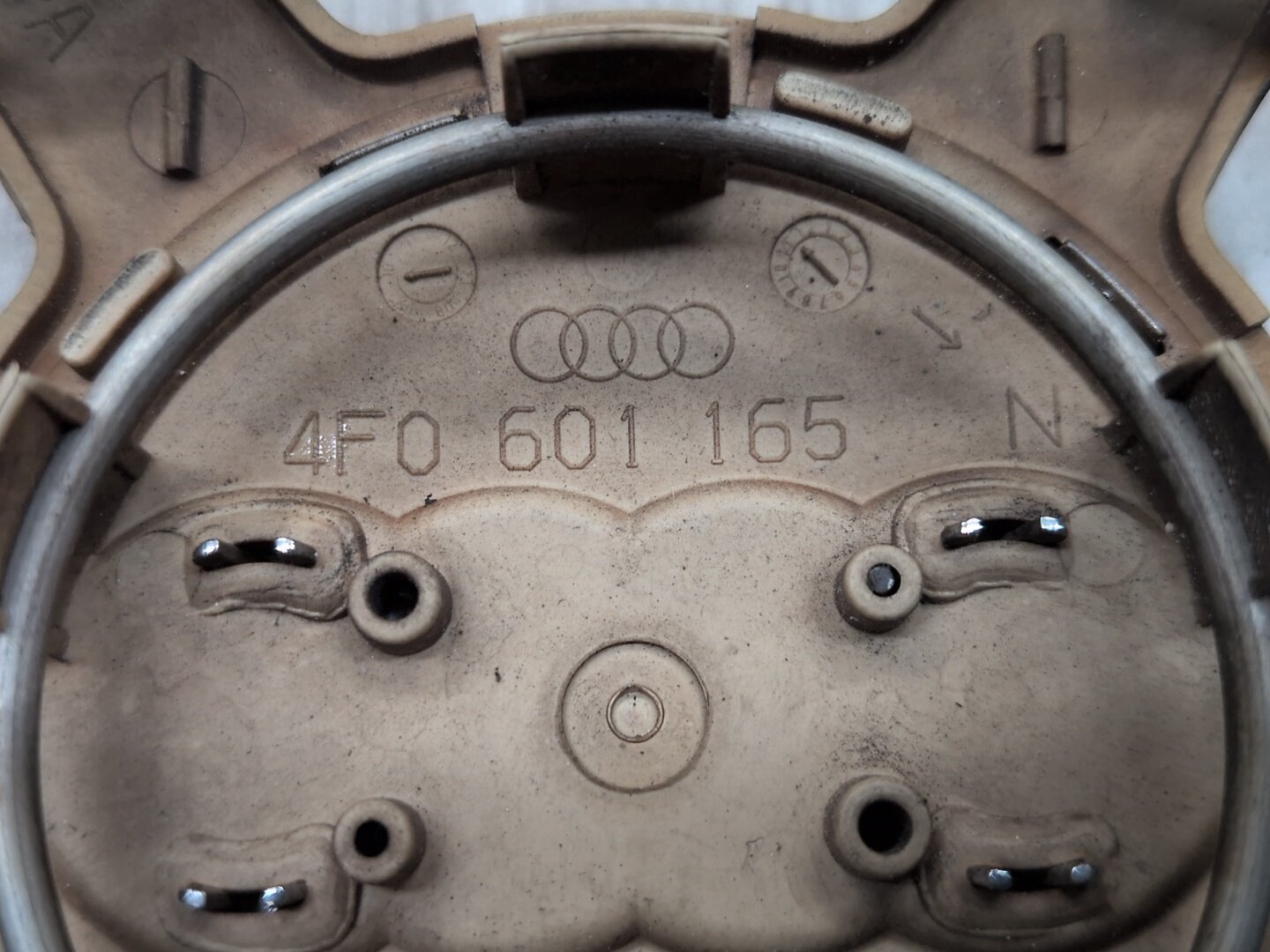 OEM AUDI A4 A5 A6 A7 A8 Q5 S3 S$ S5 S6 S7 S8 SQ5 Wheel Rim Hub Center Cap Cover