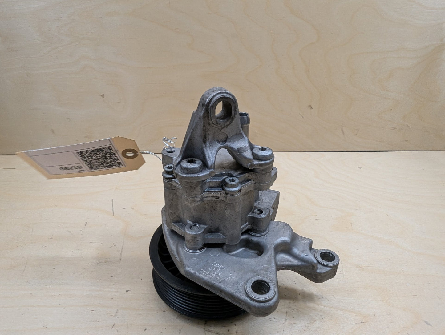 06-13 OEM BMW E82 E88 E90 E92 E93 Hydraulic Power Steering Pump Pulley N54 N55