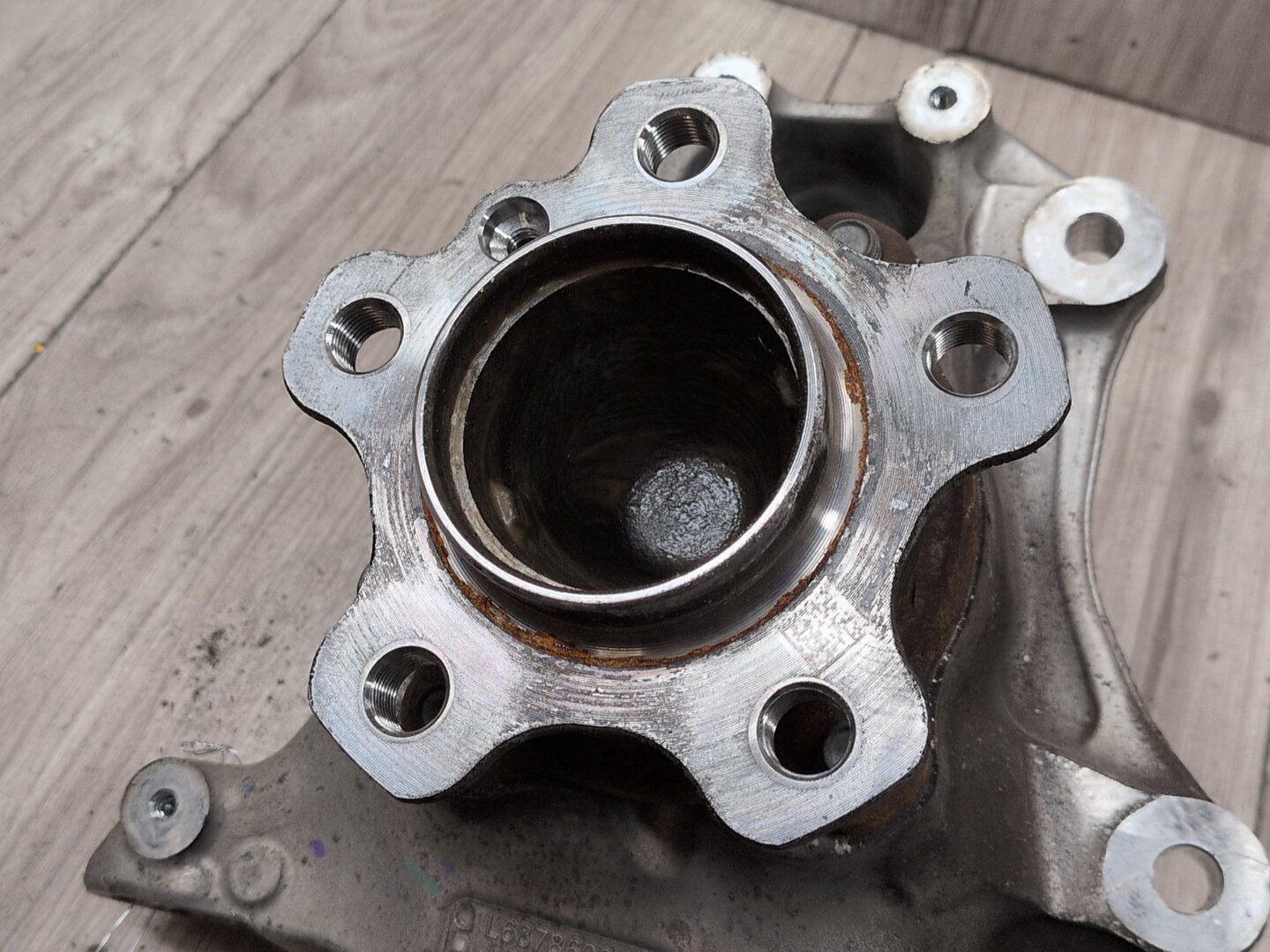 OEM BMW G20 G22 G23 330 M340 FRONT Left Driver Hub Spindle Knuckle Bearing RWD