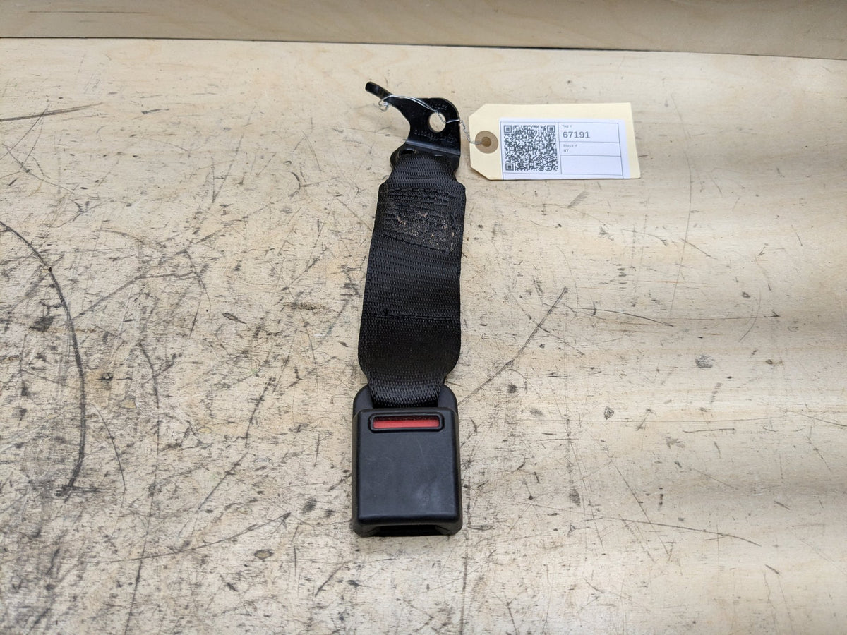 17-23 OEM BMW G30 530 F90 M5 Sedan Rear Left 2nd Row Center Seat Belt Buckle