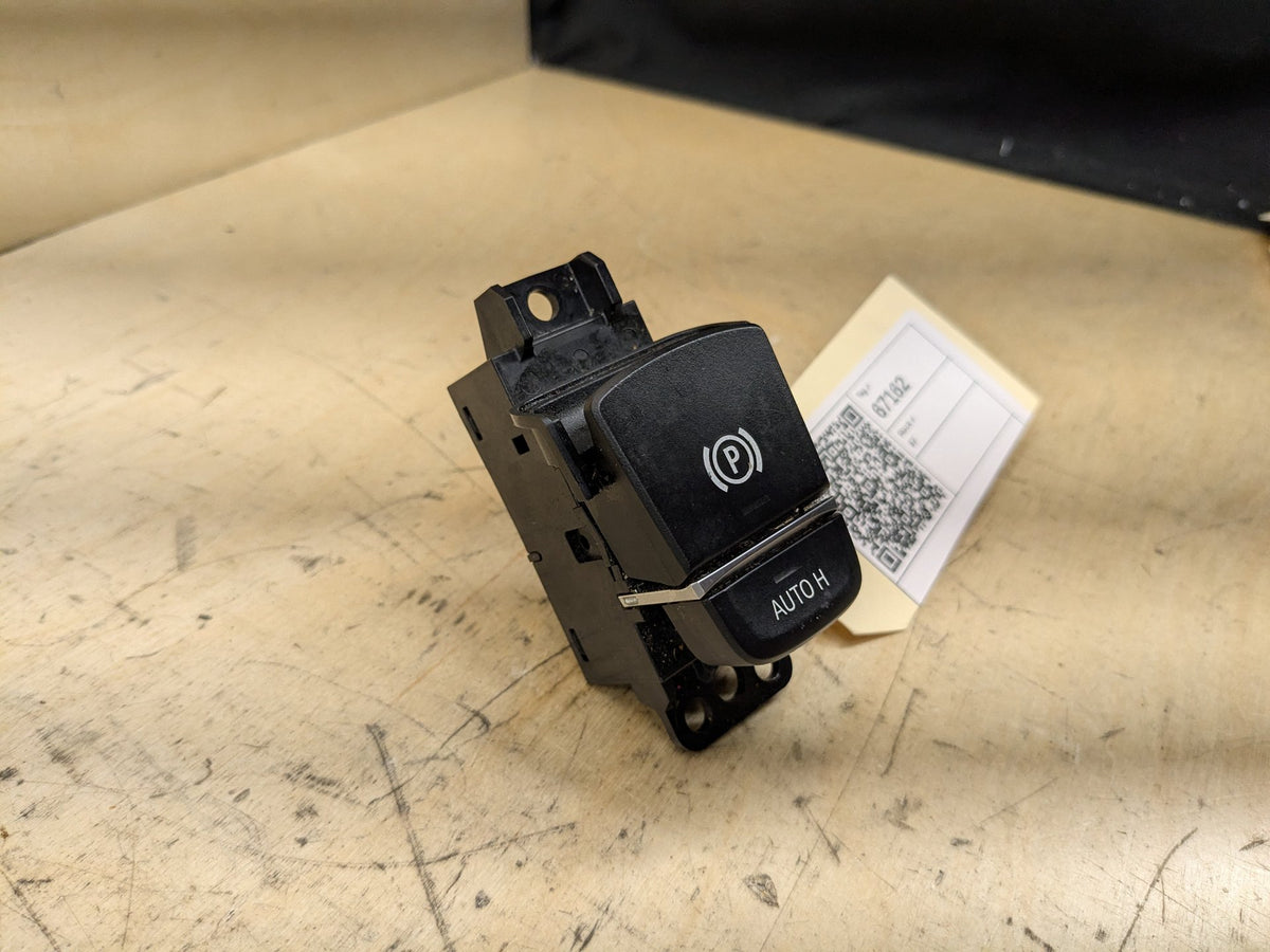 OEM BMW F90 M5 G01 G02 G30 530 540 M550 X3 Parking Brake Auto Hold Switch BLACK