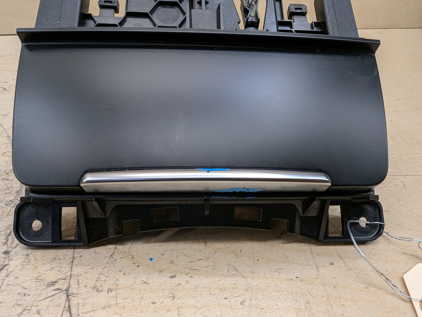 2011-2017 Audi RS5 8T - Center Console Ashtray Ash Tray PN: 8K0857965DE