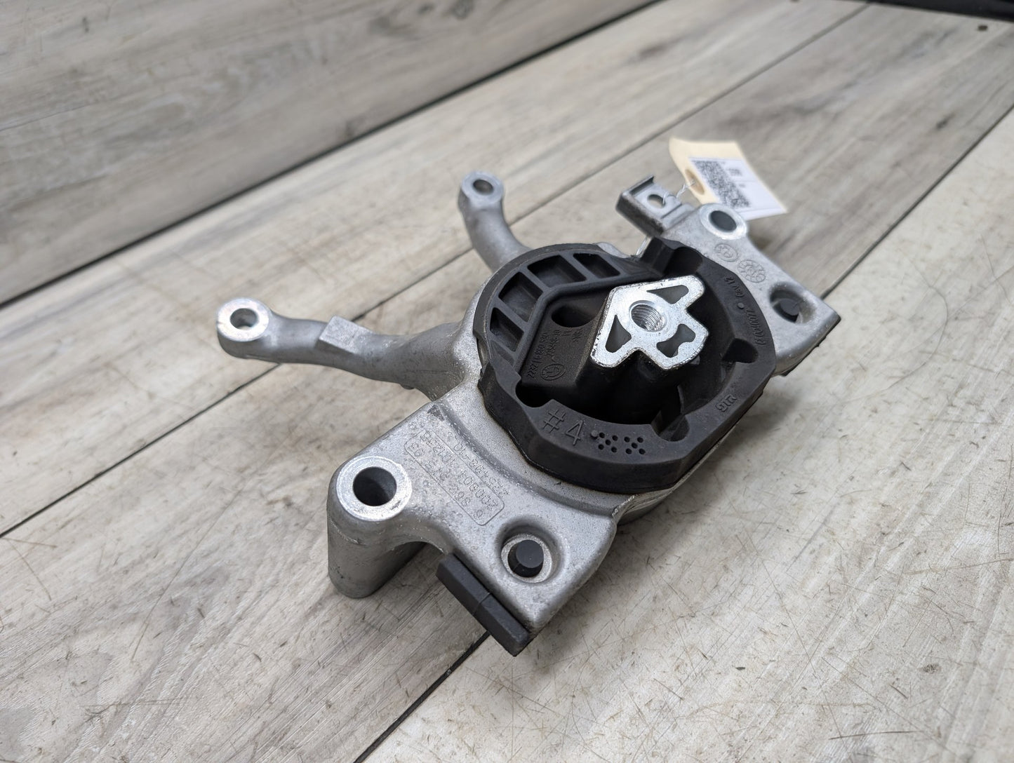 2019-2026 BMW X5 G05 Transmission Mount Bracket 6861567