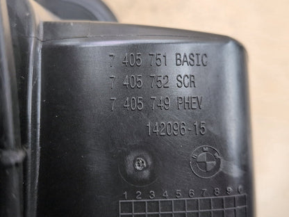 2018-2024 BMW X3 G01 Gas Cover Assembly 7405751