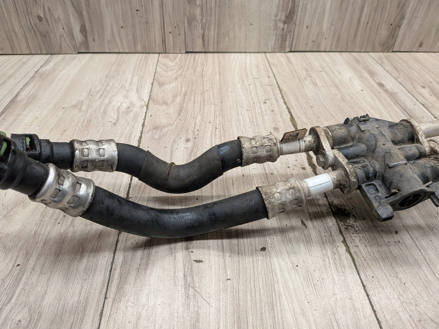 16-22 OEM BMW G11 G12 G30 F90 M5 AT Transmission Oil Cooler Line Return Flow