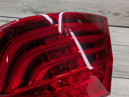2011 - 2016 BMW 528i F10 Rear Right Passenger Outer Tail Light 7312708 N20B20O0
