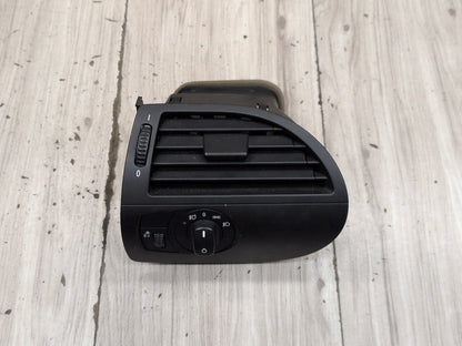 2004-2010 BMW M6 E64 Dashboard Dash Board Left Driver Air Vent 7899733 OEM