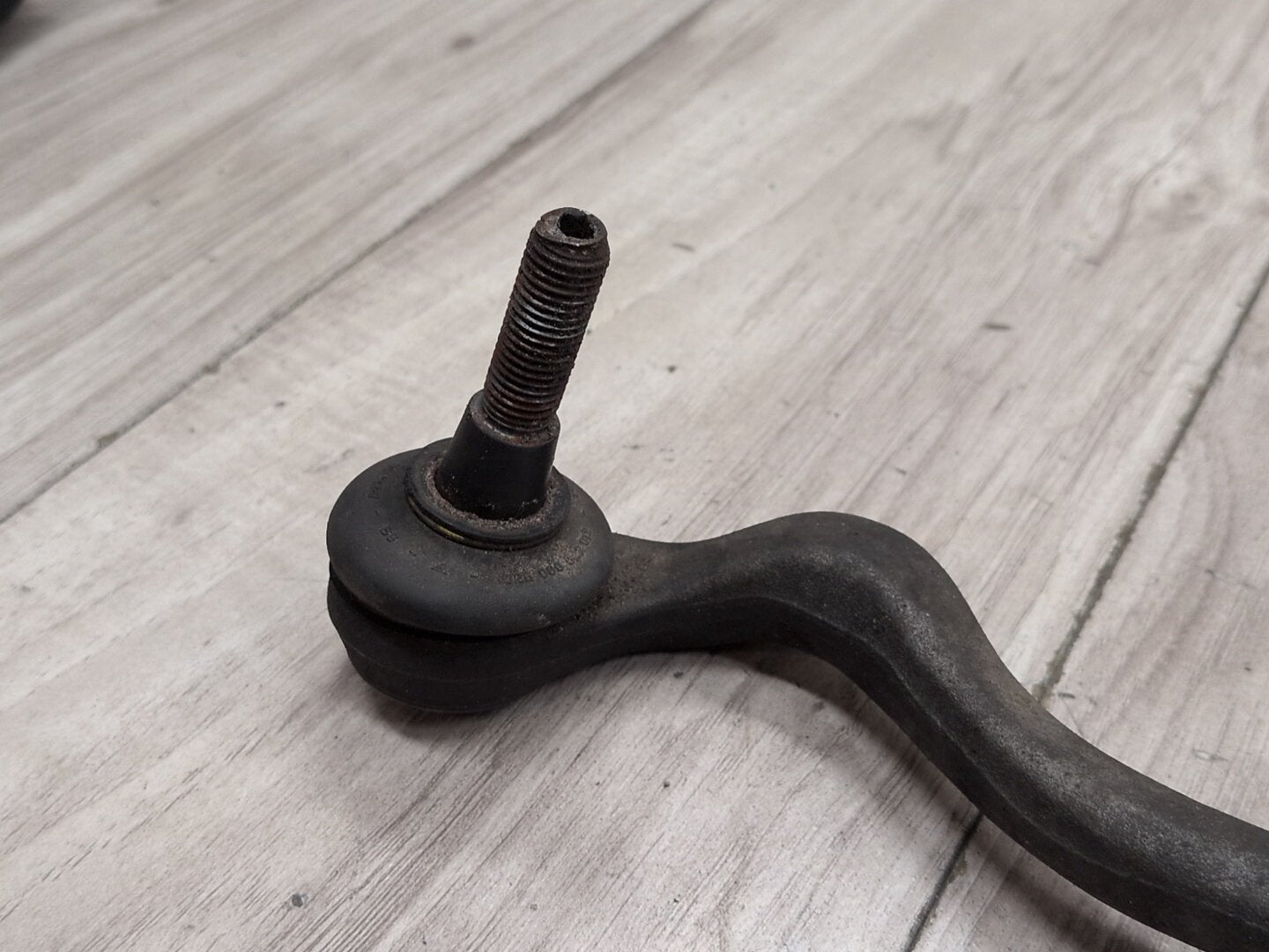 2008 - 2017 Audi S5 8T Left Right Tie Rod W/ Boot SET 4G0423811A