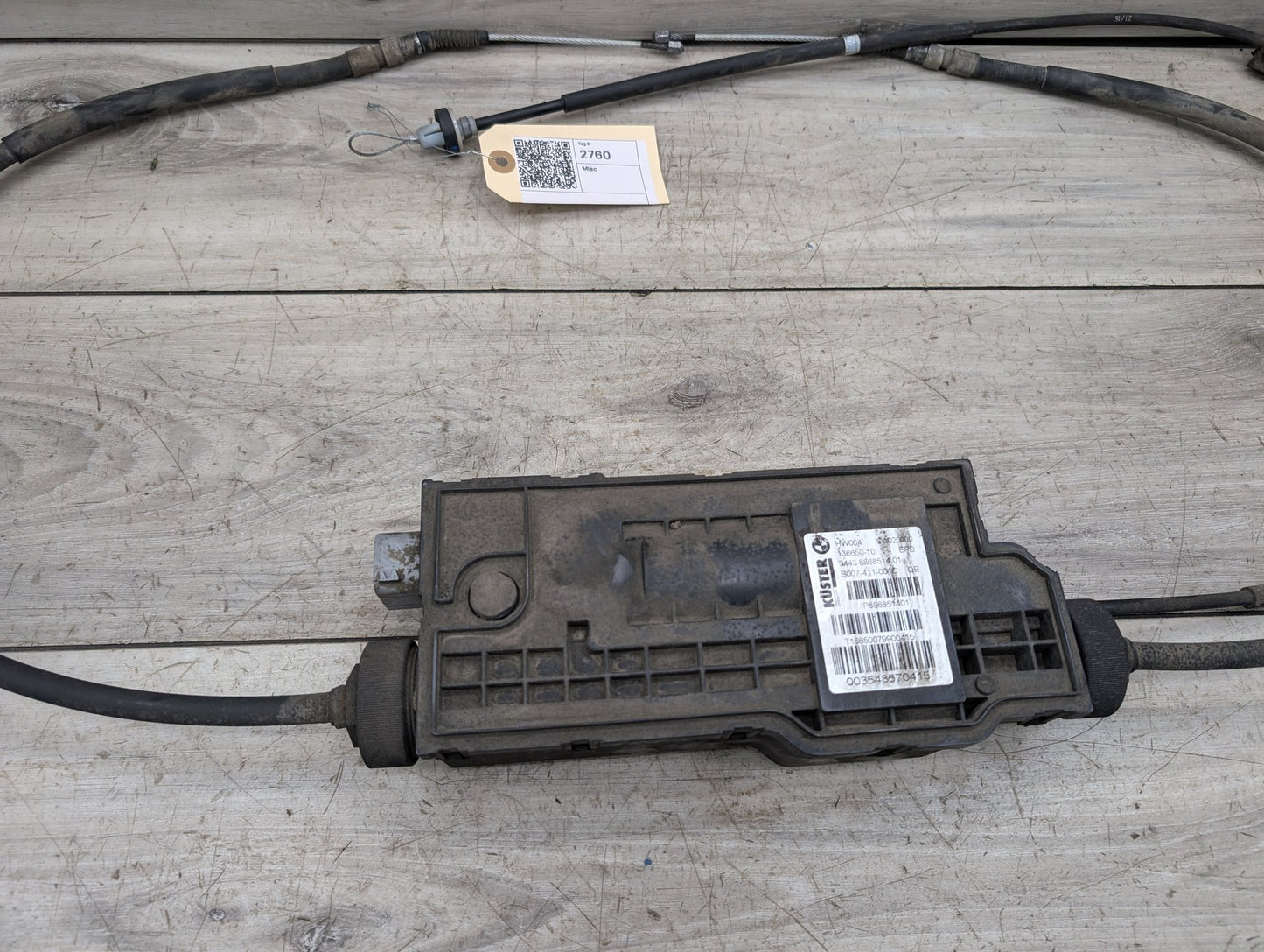 2014 - 2018 BMW X5 F15 Emergency Brake Actuator 6868514 N63B44O1