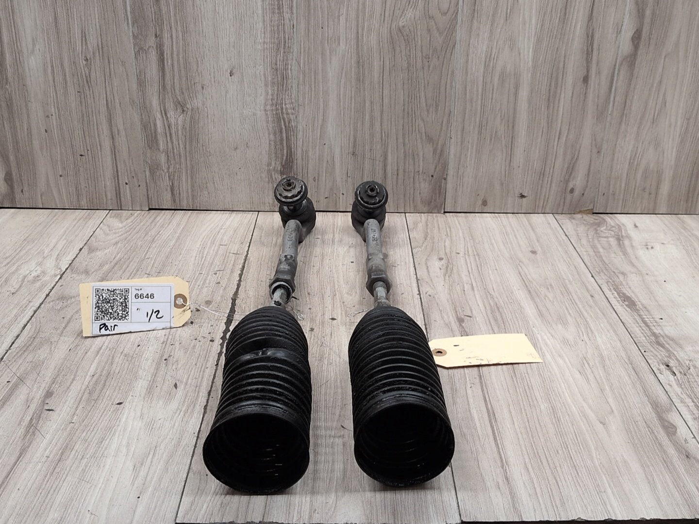 2007-2013 BMW X5 E70 Left Right Tie Rod W/ Boot SET 6793496
