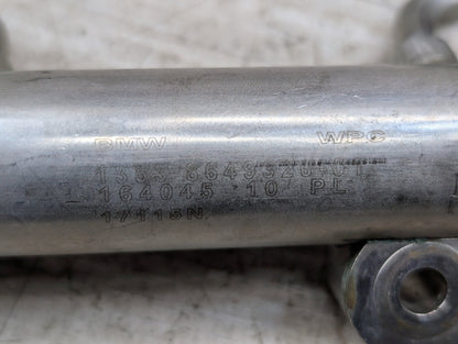 2014 - 2018 BMW X5 F15 Engine Motor Fuel Injector Rail Line 8649320 N63B44O1