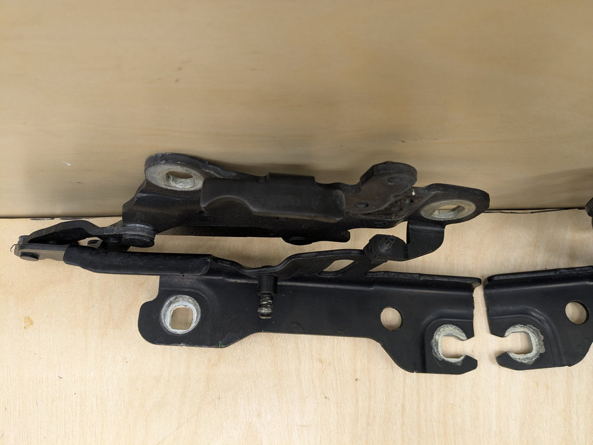 OEM BMW F22 F23 F30 F32 F33 F36 F80 F82 F83 F87 Left Right Side Hood Hinges PAIR