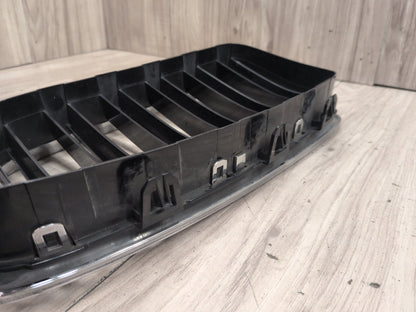 2011-2016 BMW M5 F10 Front Left Right Upper Bumper Grilles SET 8057228 OEM