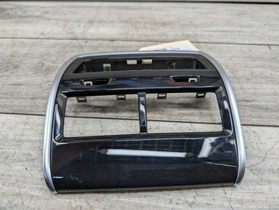 OEM BMW F95 F96 G05 G06 G07 G09 X5 X6 X7 REAR Center Console AC Air Vent Trim