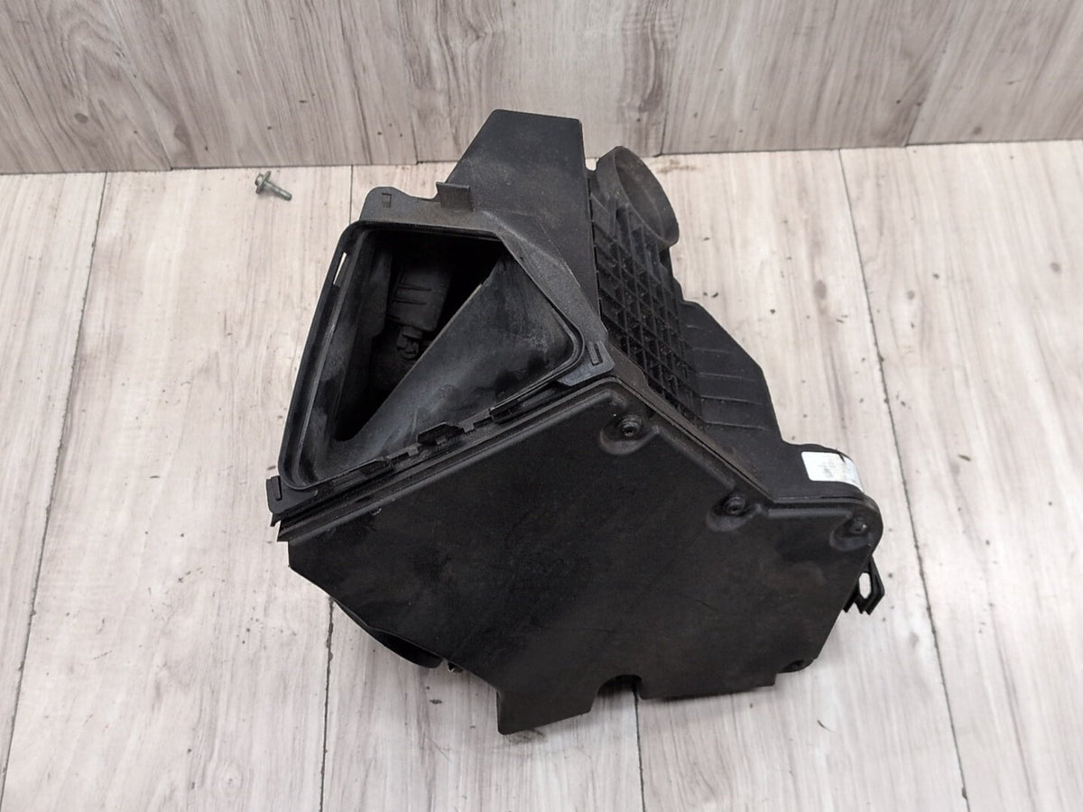 10-17 OEM Audi Q5 S4 S5 SQ5 CCBA Engine Air Filter Box Assembly 8K0133837Q
