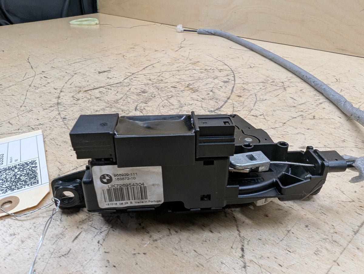 2010-2017 BMW 535i GT xDrive F07 Liftgate Trunk Lid Liftgate Lock Latch Actuator 7269543 OEM