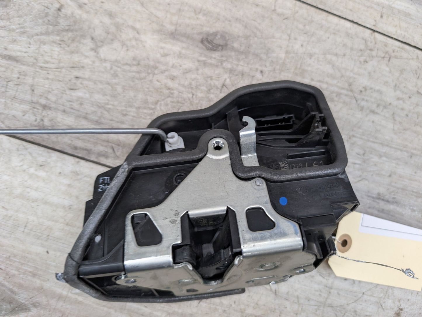 2012-2018 BMW 340i F30 Front Left Driver Door Latch Lock Actuator 7229461