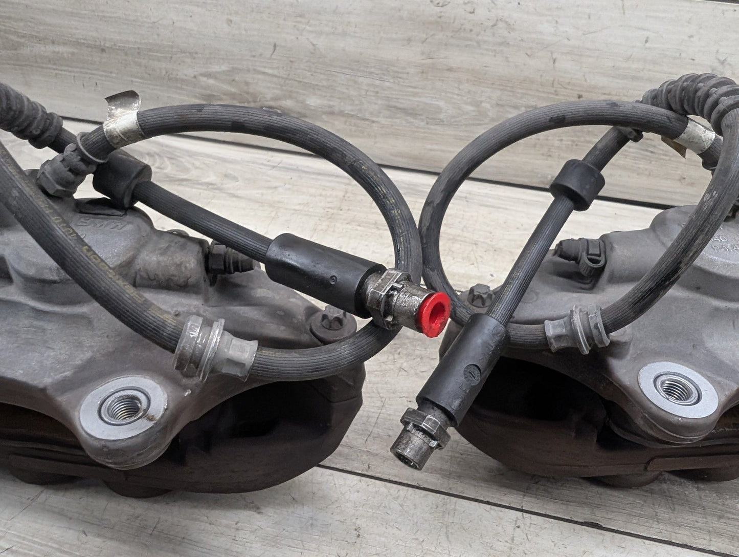 2014 - 2019 BMW 340 F34 Front Left Right Brake Caliper SET 6850931 B58B30M0