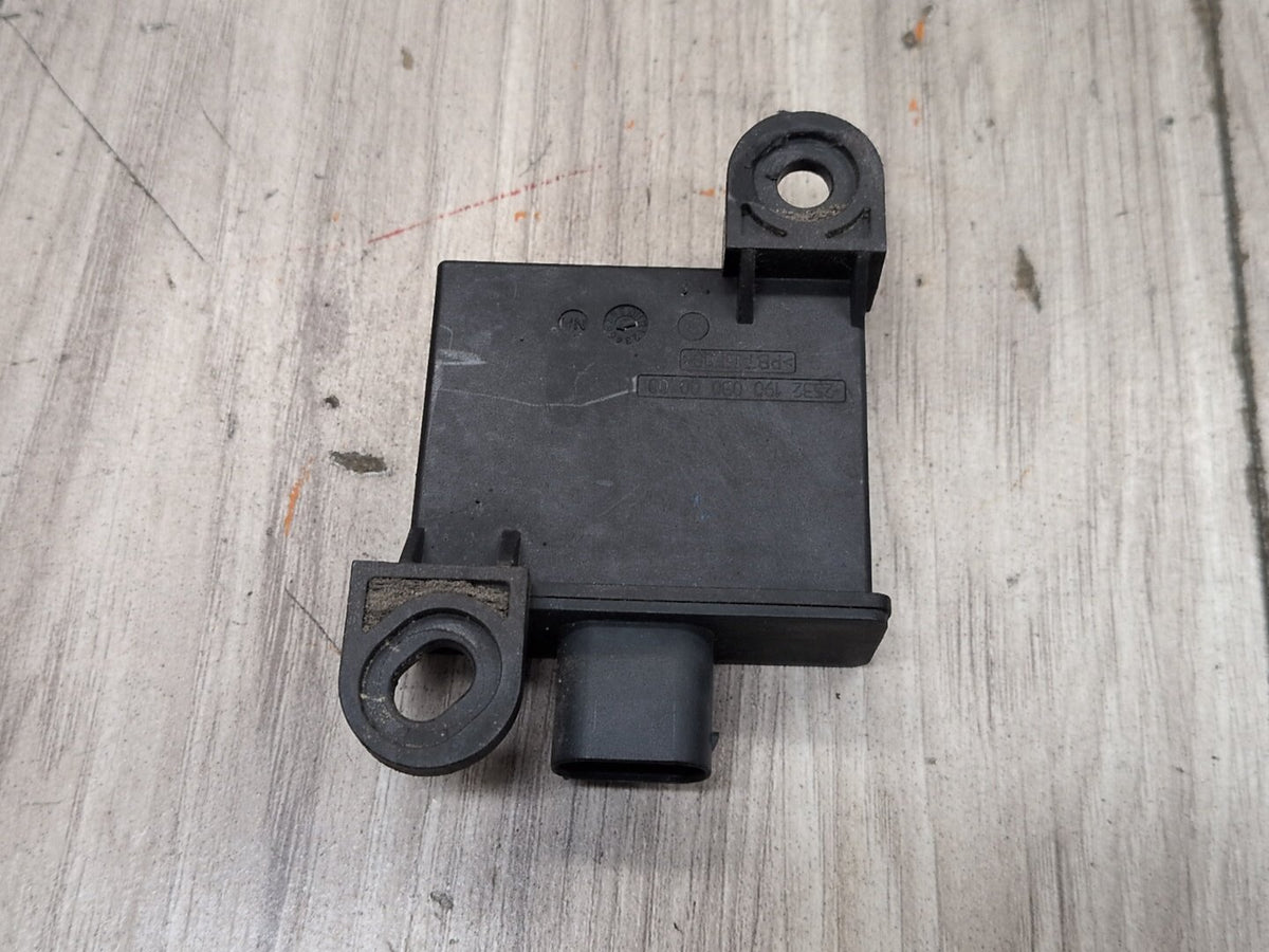 2008-2013 BMW 128i E82 RDC TPMS Tire Pressure Monitoring System Module 6771042 OEM