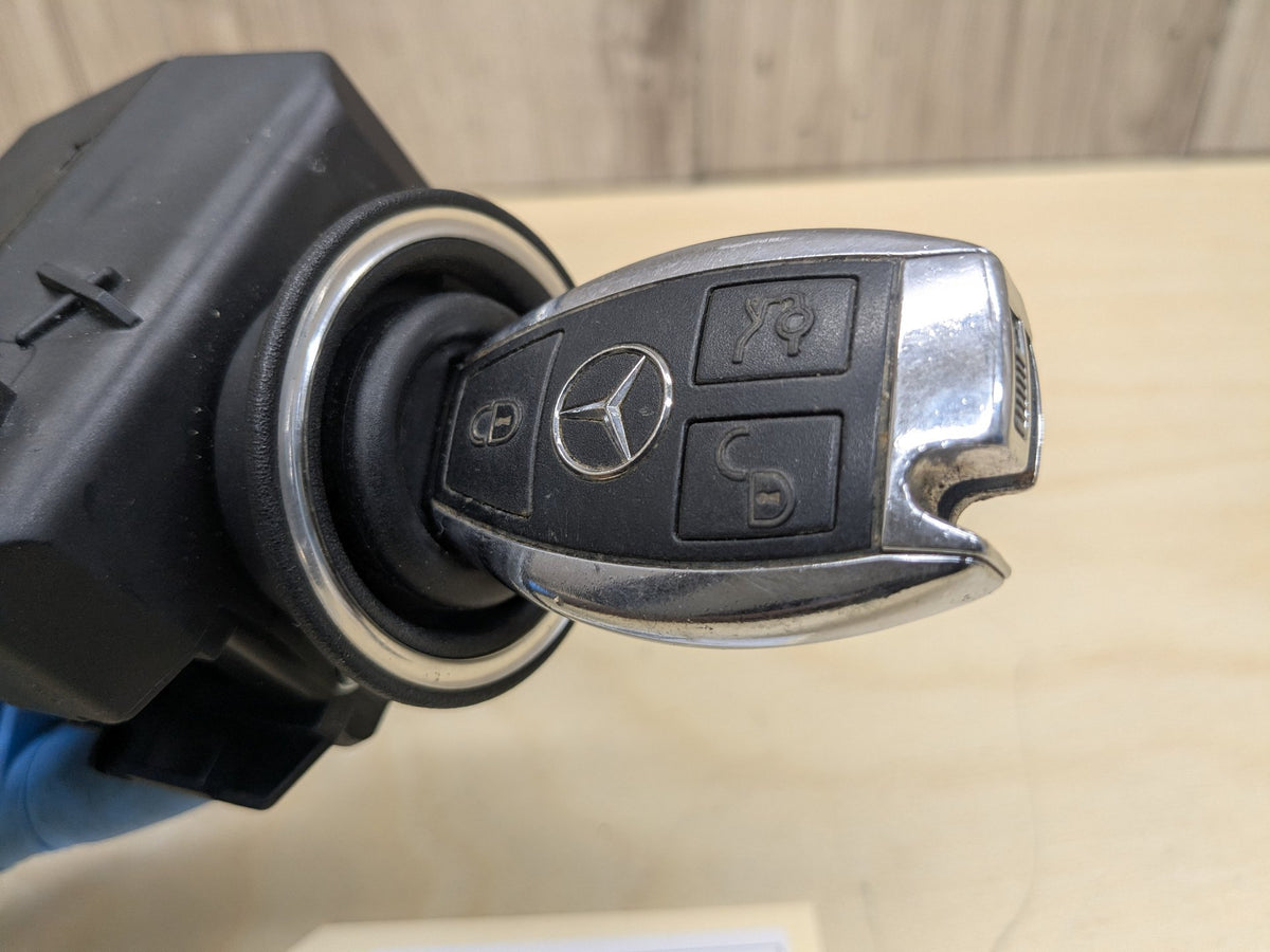 2009-2011 Mercedes-Benz SLK-Class R171 Ignition Switch Module A2115452308