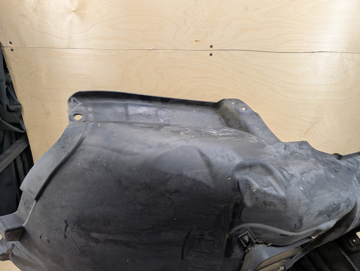 2007-2013 BMW 335i E93 Front Right Passenger Wheel Fender Liner Splash Guard 7162832