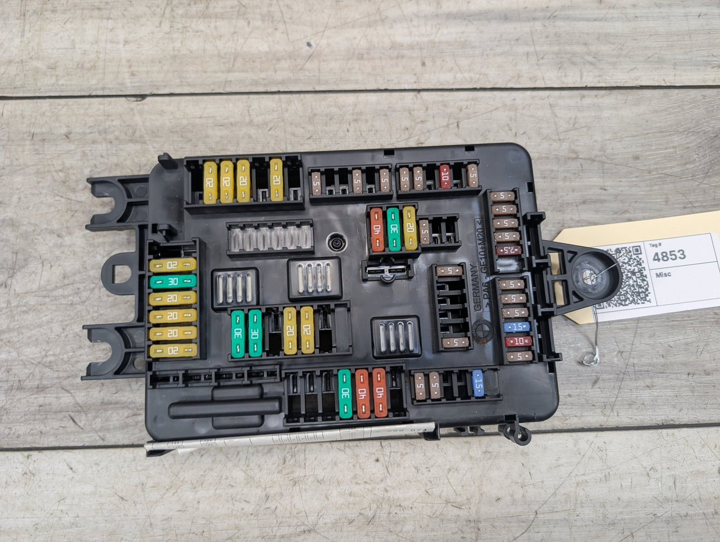 2014 - 2019 BMW 340 F34 Rear Power Distribution Fuse Box 9389070 B58B30M0