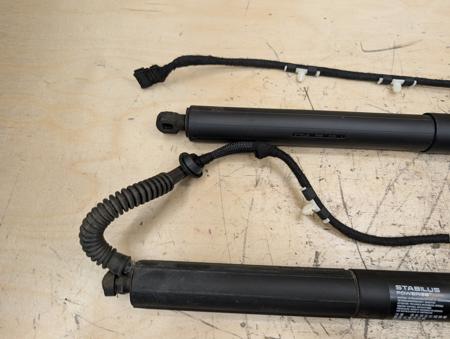 2011-2016 BMW X3 F25 Rear Left Right Liftgate Trunk Lid Strut Shock Supports SET 7432843