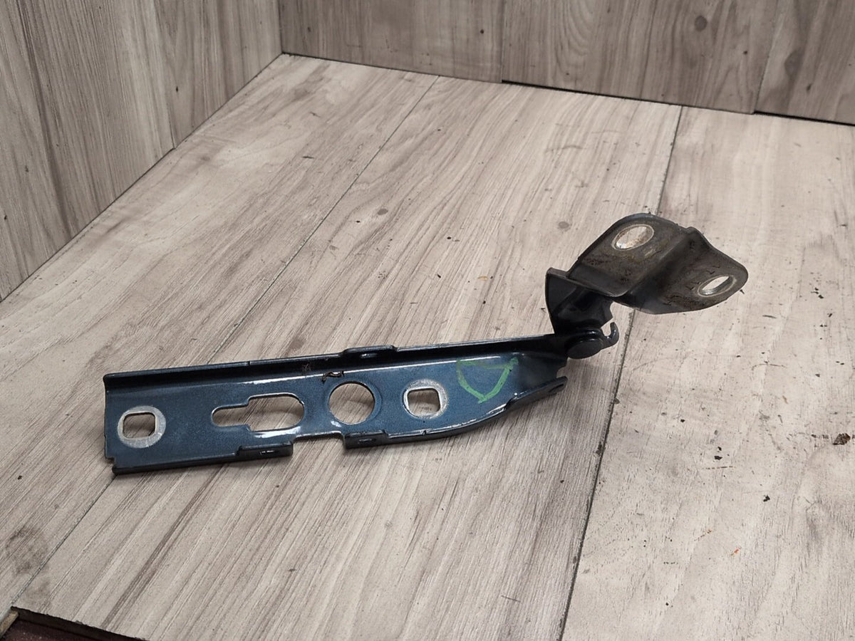2015-2018 Audi Q3 8U Hood Bonnet Hinges SET 8U0823301 OEM