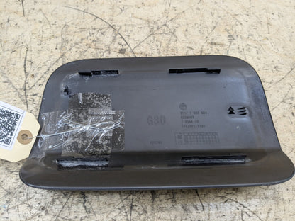 17-23 OEM BMW F90 G30 530 540 M550 M5 Fuel Gas Tank Flap Lid Cover