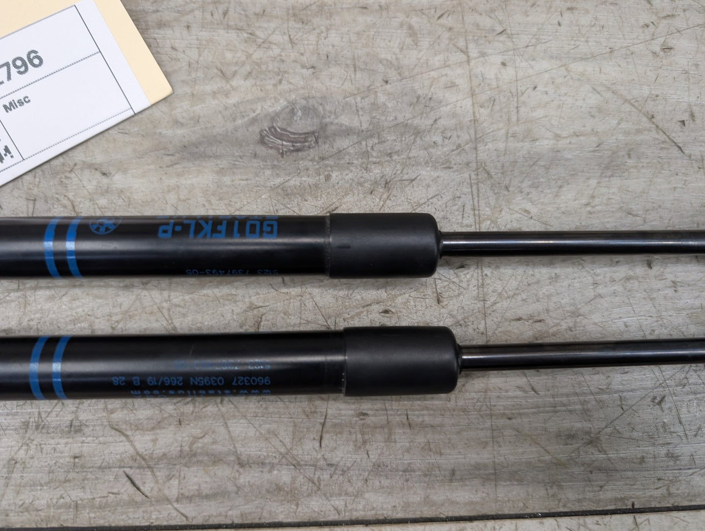 2018 - 2024 BMW X3 G01 Left Right Hood Bonnet Gas Strut Shock Supports SET 7397493 B58B30O1