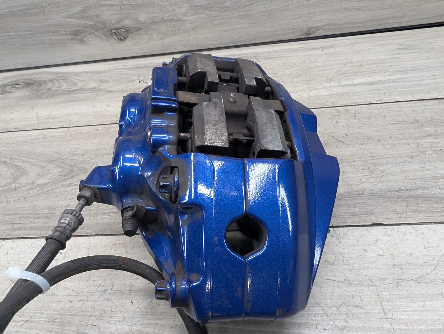 2018 - 2023 BMW X3 G01 Front Left Driver Brake Caliper 6891241 B58B30M0