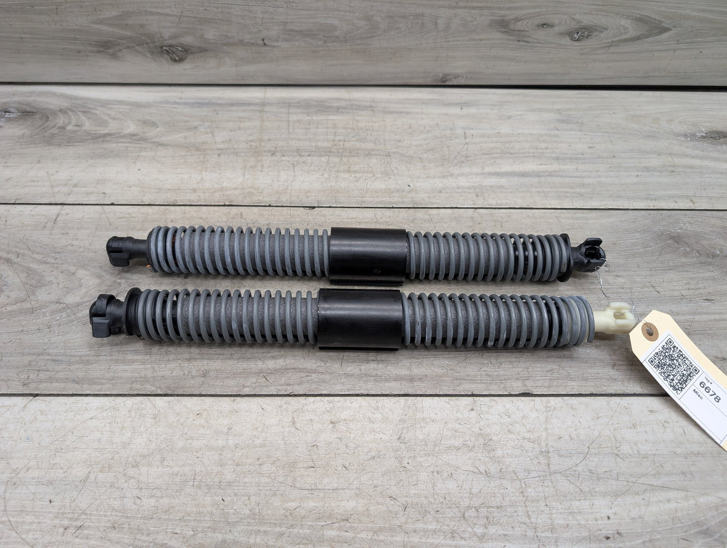 2017-2023 BMW 530i G30 Rear Left Right Liftgate Trunk Lid Strut Shock Supports SET 7366406