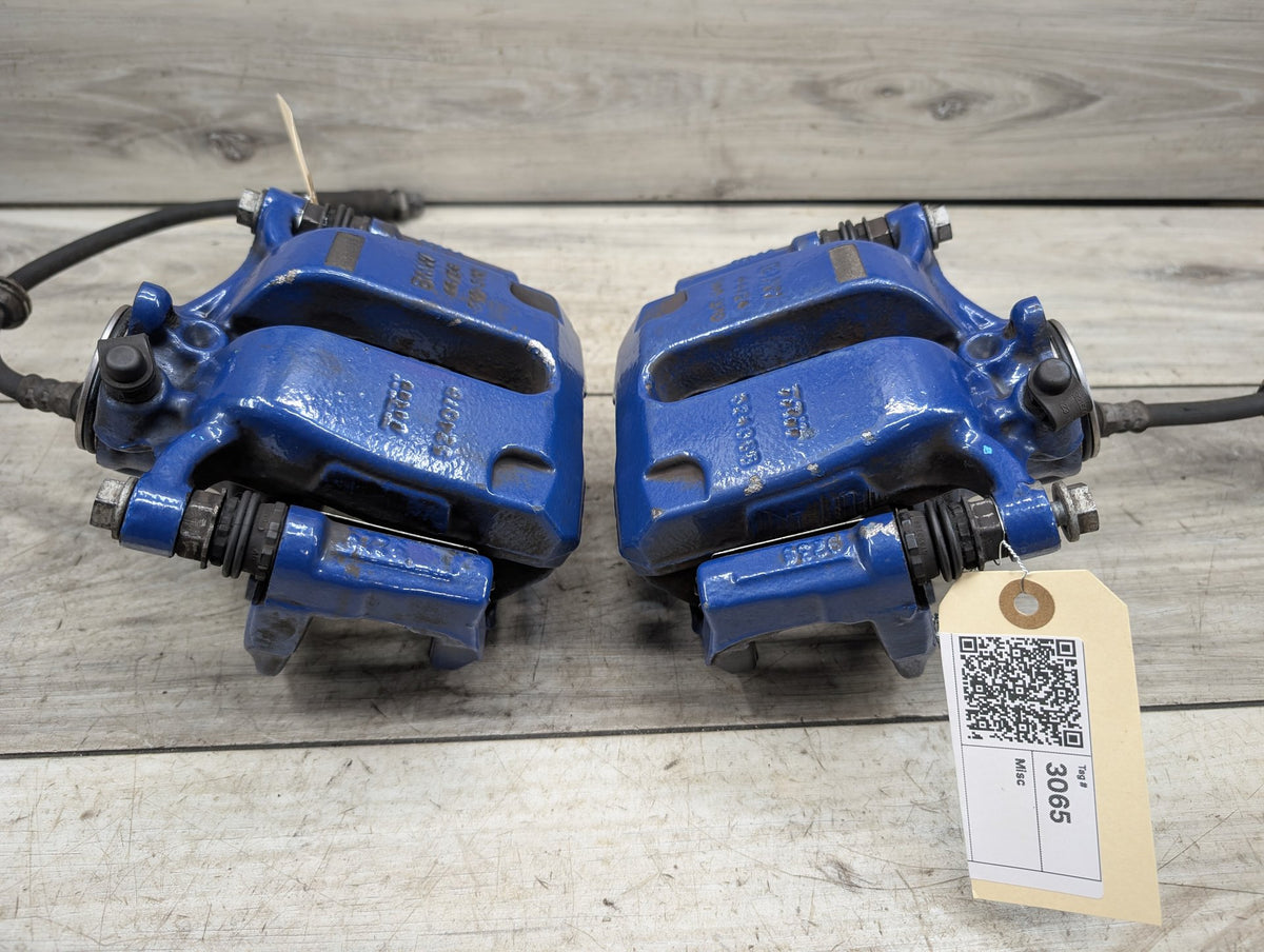 2018-2024 BMW X3 G01 Rear Left Right Brake Caliper SET 34216887409 18-24 OEM BMW G01 G02 X3 X4 30 M40 REAR Left Right Brake Calipers BREMBO Blue