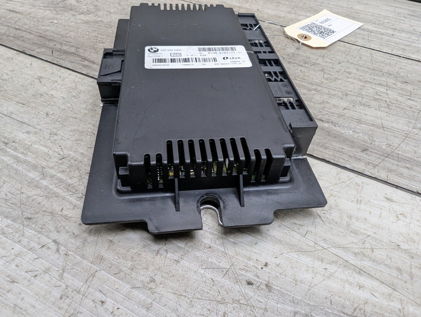 2008-2013 BMW 128i E82 FRM Headlight Footwell Module 9197177