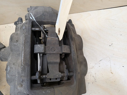 2012-2018 BMW 335i F30 Front Left Right Brake Caliper SET 6865537