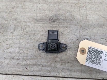 2014 - 2018 BMW X5 F15 Manifold Absolute Pressure (MAP) Sensor 7599042 N63B44O1