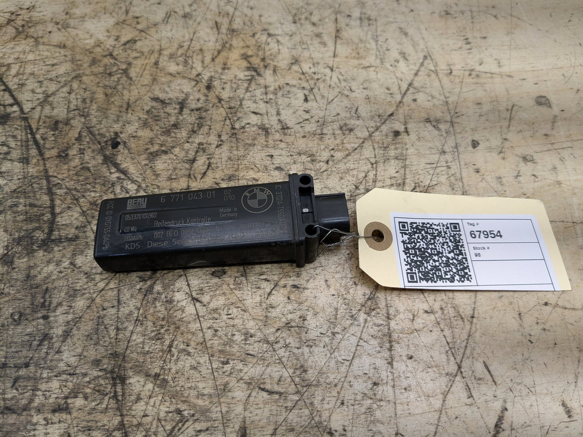 OEM BMW E82 E88 E90 E92 E93 F10 Tire Pressure Monitoring Sensor Module RDC TPMS