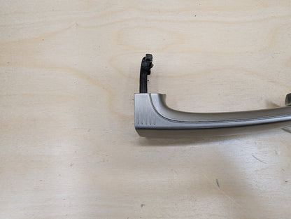 2007-2013 BMW 328i E93 Front Right Passenger Exterior Door Handle w/ Comfort Access 7202240