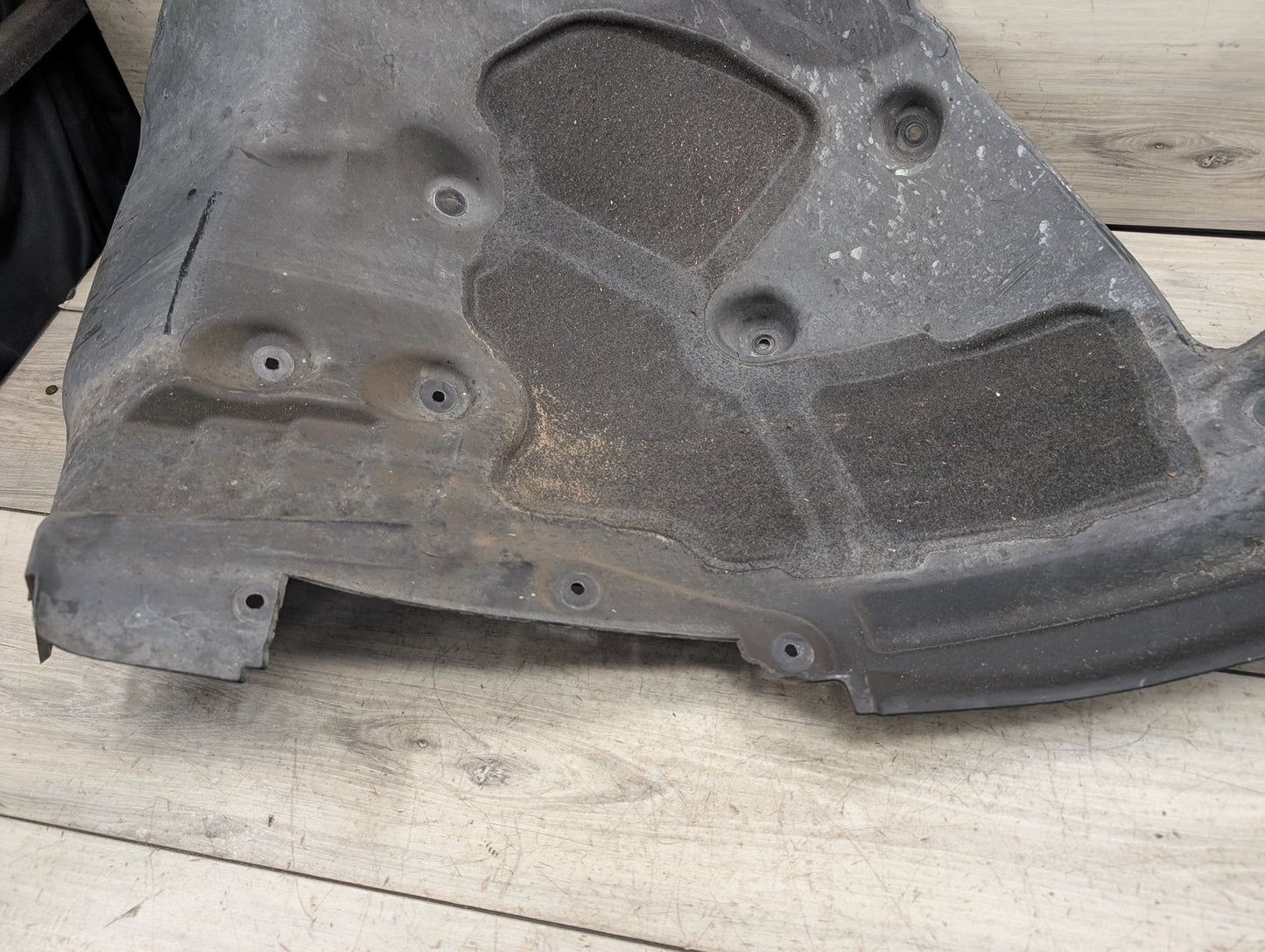 OEM BMW G30 530 540 M550 M SPORT Front Left Driver Fender Liner Splash Shield