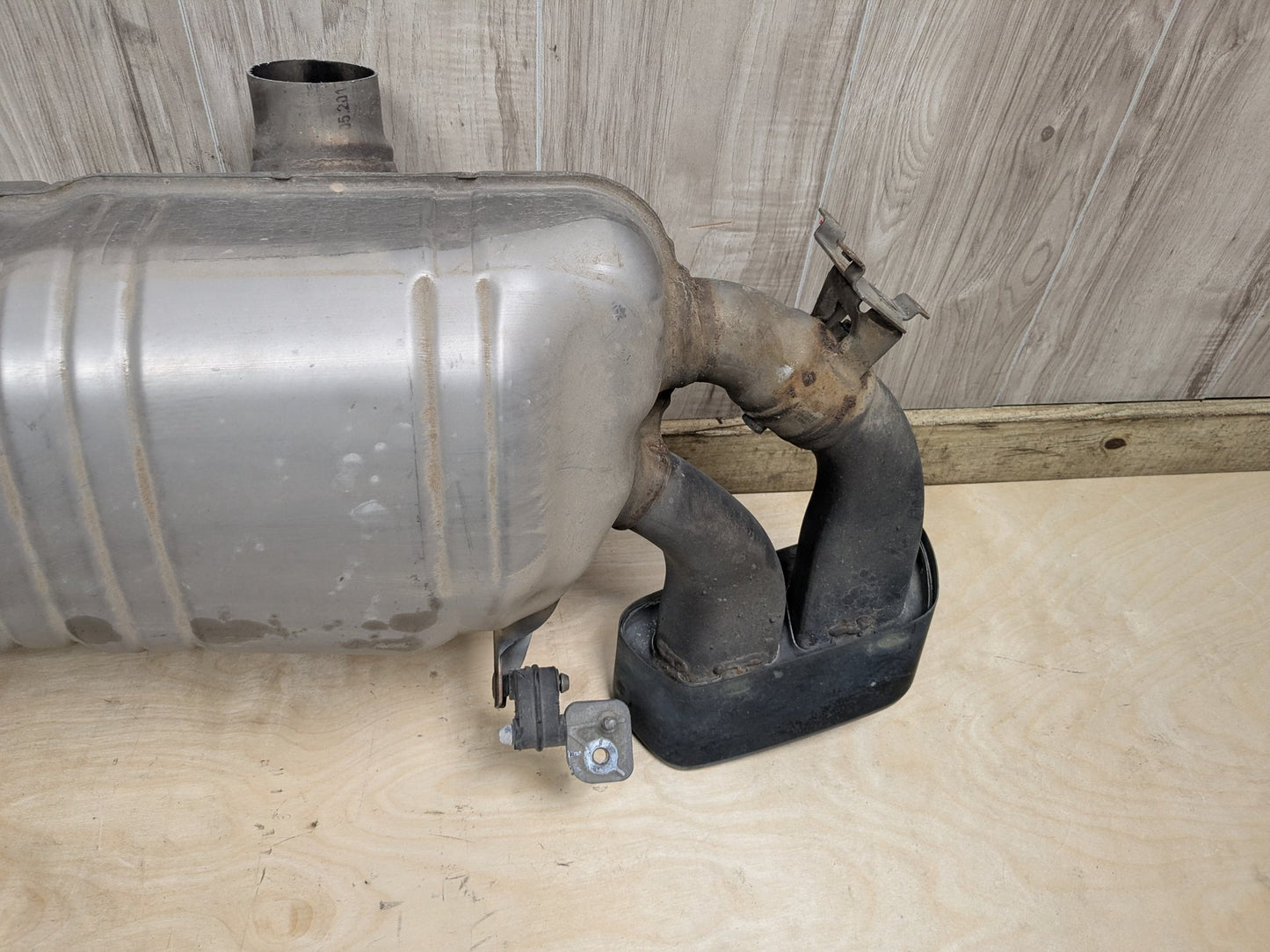 16-19 OEM BMW G11 G12 750i 750iX Engine N63R Rear Exhaust Pipe Muffler M SPORT