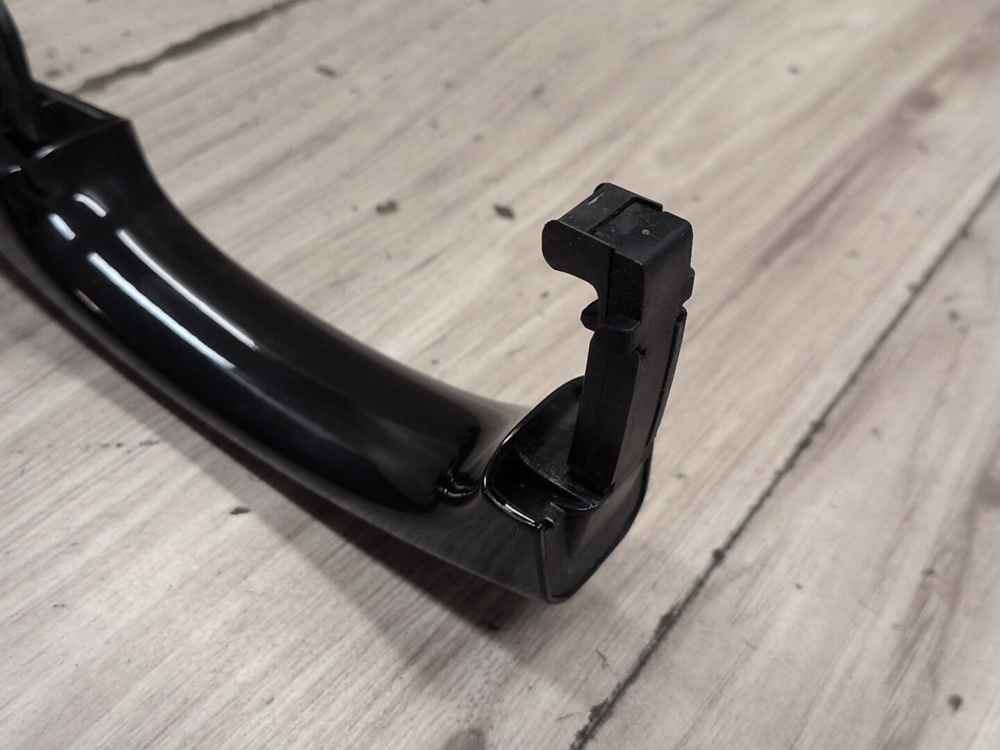 2015-2018 Audi Q3 8U Front or Rear Right Passenger Exterior Door Handle 8T0837205A