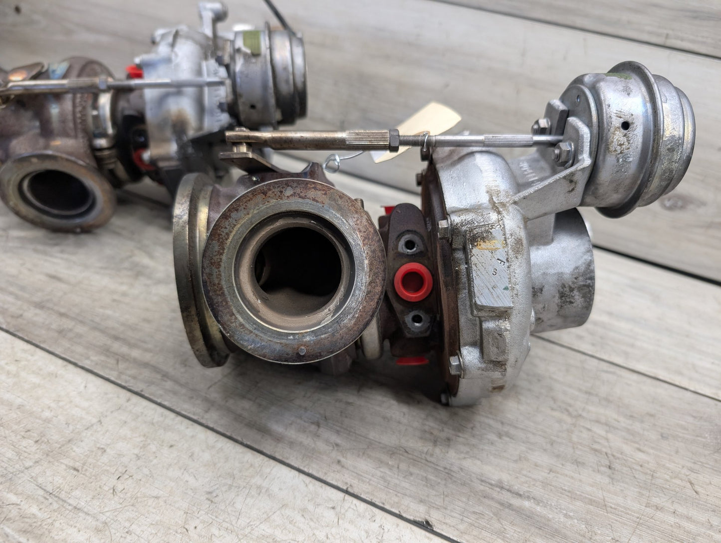 BMW F15 X5 N63B44O1 Engine Motor Turbo Charger w/ Manifold SET 7605794