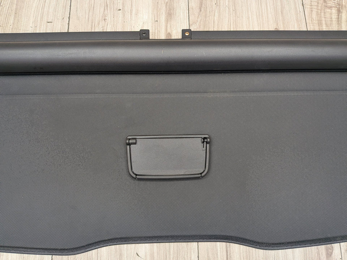 2015-2018 Audi Q3 8U Rear Trunk Upper Retractable Roller Luggage Shade Cover