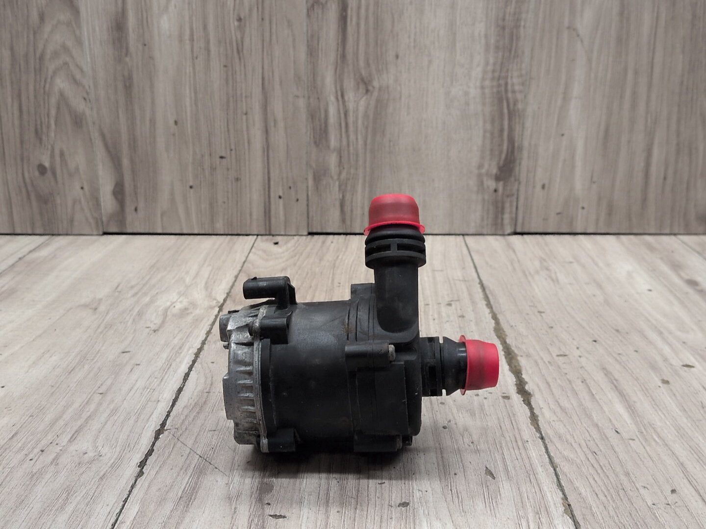 16-24 OEM BMW F90 G11 G12 G30 M5 Engine Electric Auxiliary Water Coolant Pump
