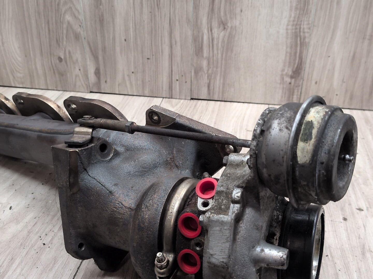 09-12 Mercedes-Benz W212 E550 M278 Right Engine Motor Turbo Charger w/ Manifold