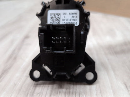 10-18 OEM BMW F01 F10 F06 F13 M6 F01 F02 Engine Start Stop Button Push Dash Switch