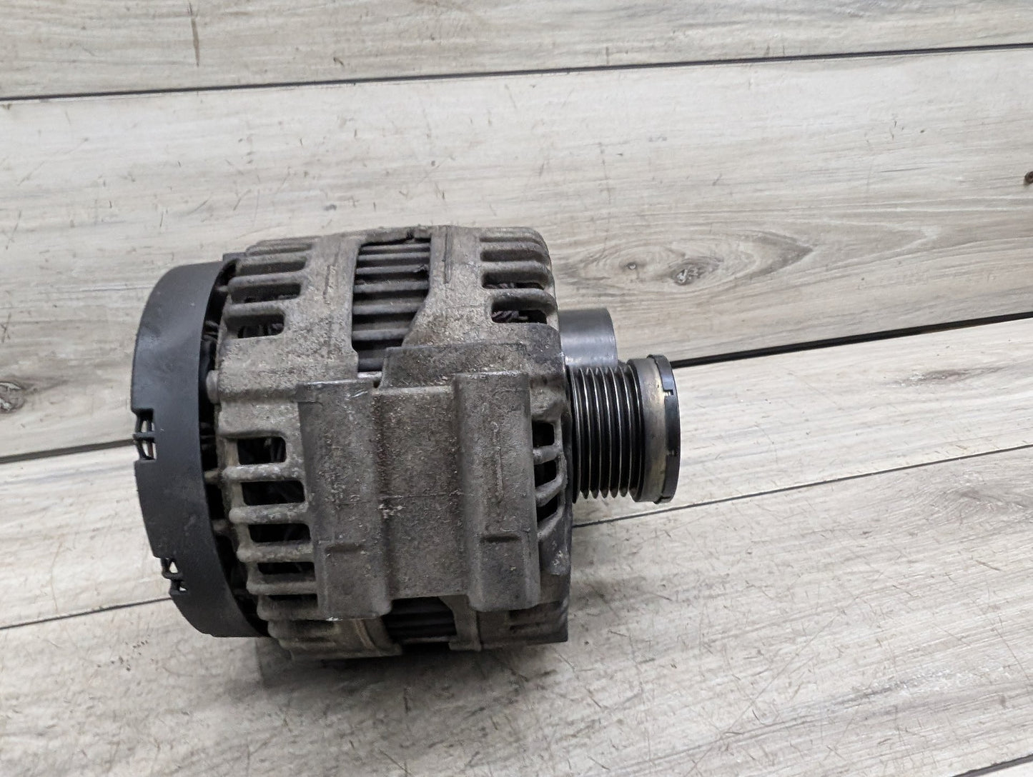 OEM BMW E82 E88 E90 E92 E93 F10 128 328 Engine N51 N52 Alternator Generator 180A